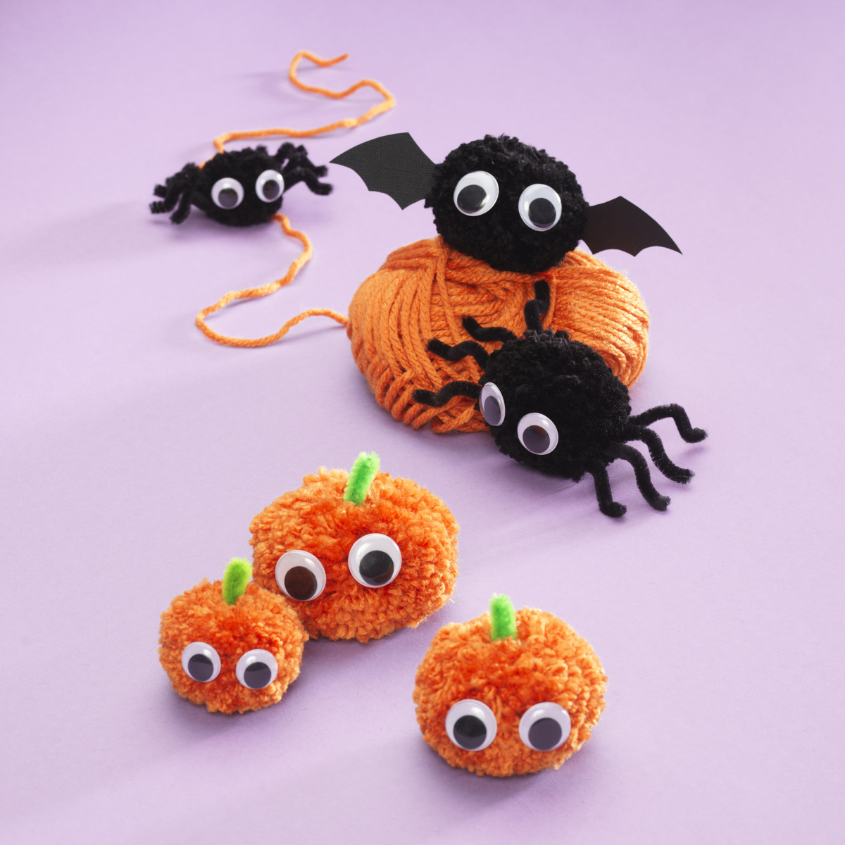 Skummelt søte pompongfigurer